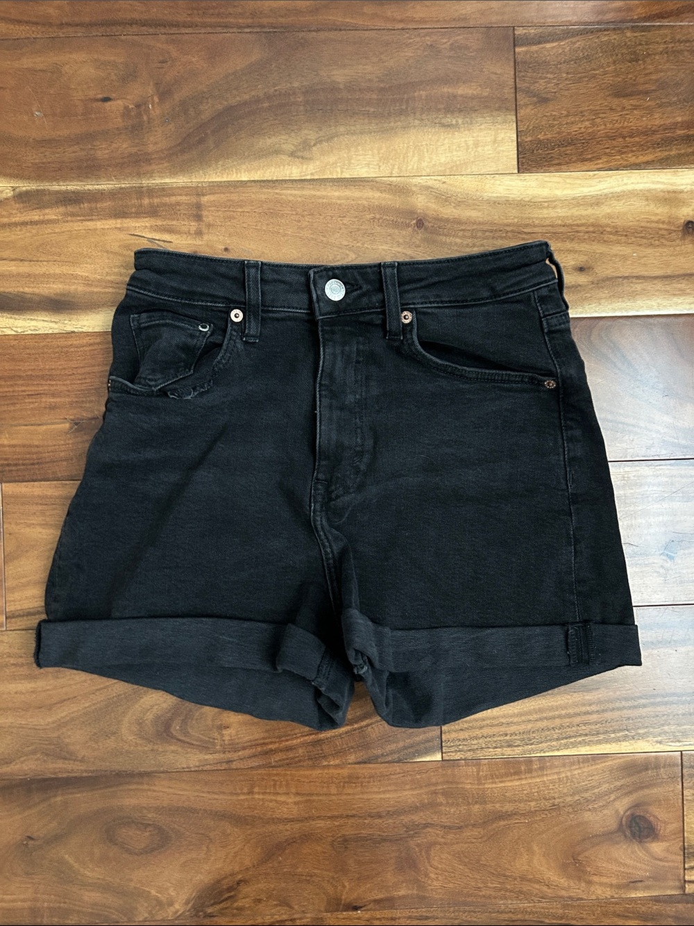 H&M Black Denim Roll-Cuffed Women's Shorts